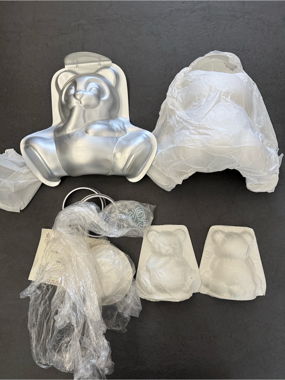Set of Two Big and Little Wilton 3D Bear Pans